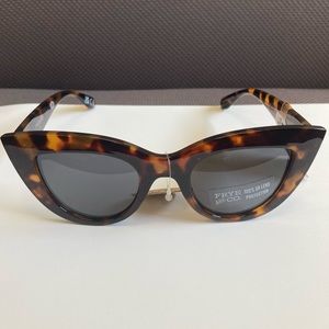 FRYE & Co Sunglasses Tortoise Shell NWT